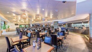 Toronto Workers Club Dining Area – Nulex Construction