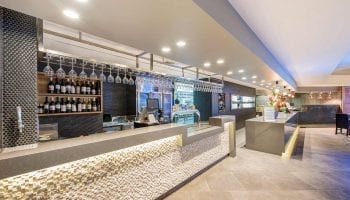 Toronto Workers Club Dining Area – Nulex Construction